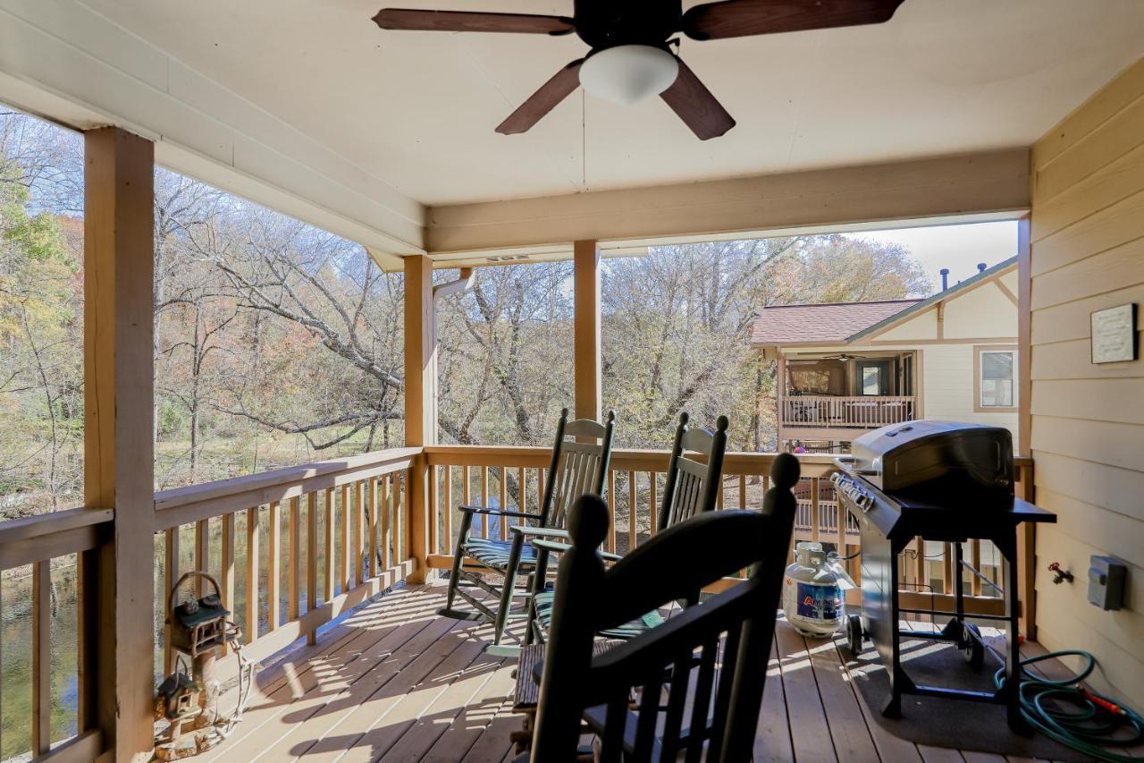 The Bears Den Apartment Helen Luaran gambar
